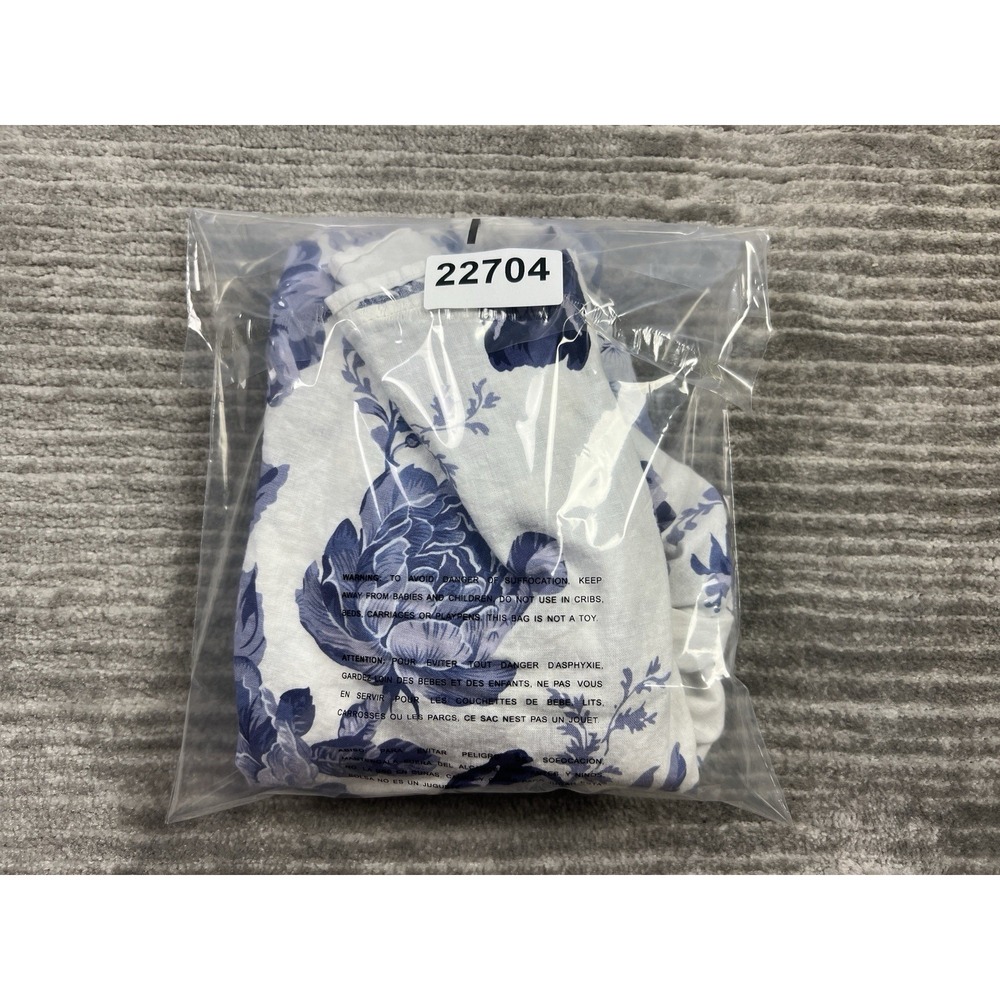 🍁Laura Ashley Blue Floral Blouse - Picture 12 of 12